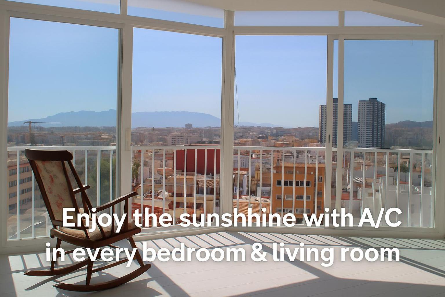 Flat With Balcony Ac Direct Bus To Sleeps 7 Alloggio in famiglia