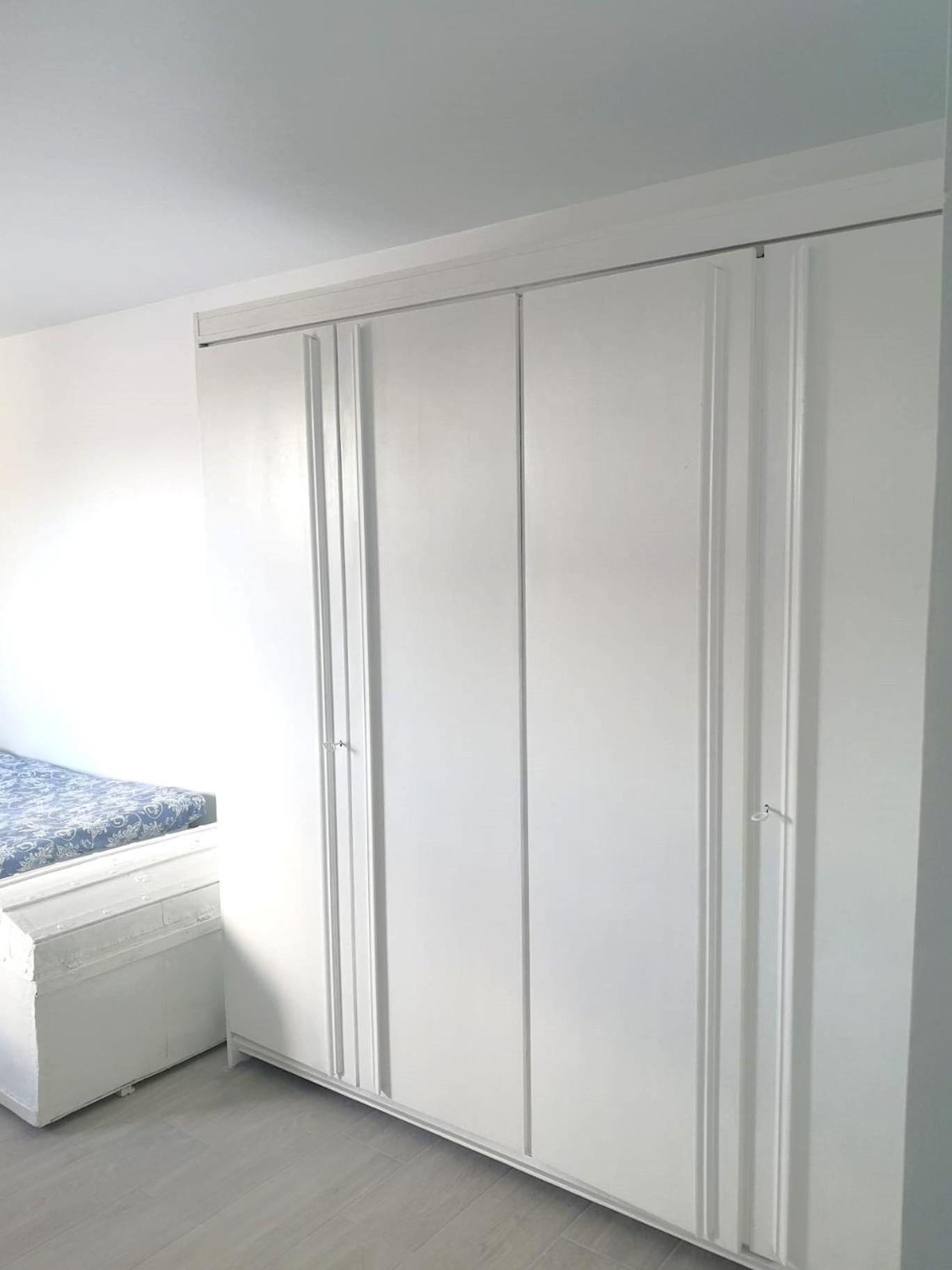 Séjour chez l'habitant Flat With Balcony Ac Direct Bus To Sleeps 7 *