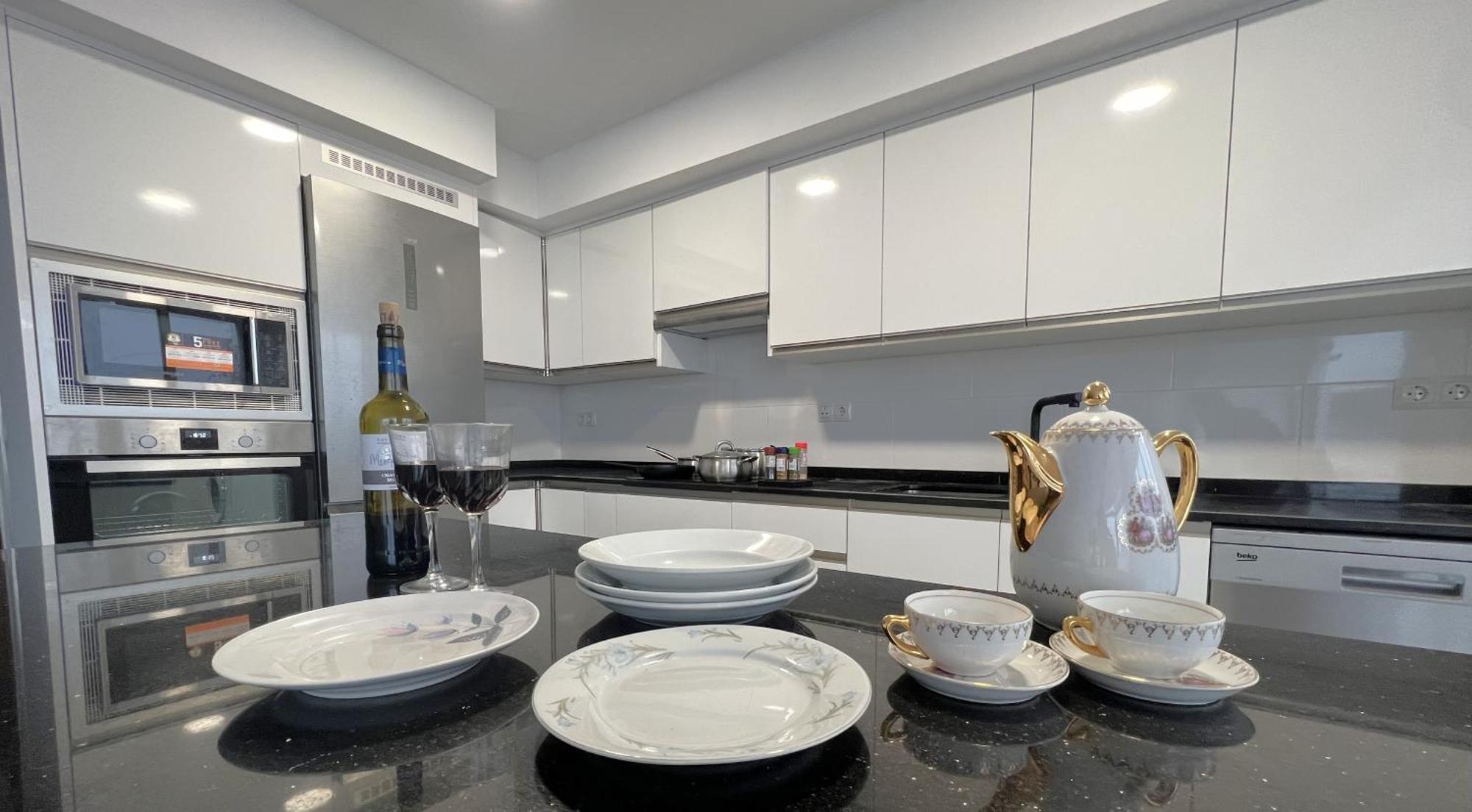 Séjour chez l'habitant Flat With Balcony Ac Direct Bus To Sleeps 7 *